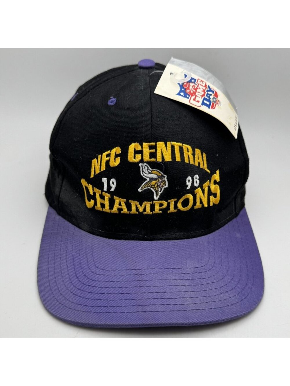 Vintage 1998 Minnesota Vikings NFC Central Champions NFL Game Day Snapback Hat